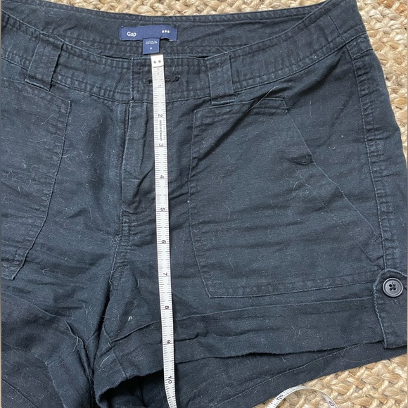 Black Linen Gap Shorts - Picture 3 of 4